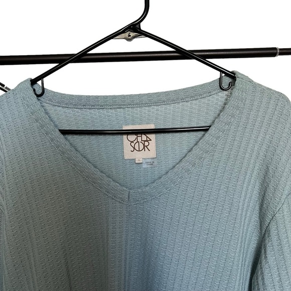 Chaser Women Long Sleeve V-Neck Thermal Top V Neck Textured Sage Green Large - Picture 2 of 6